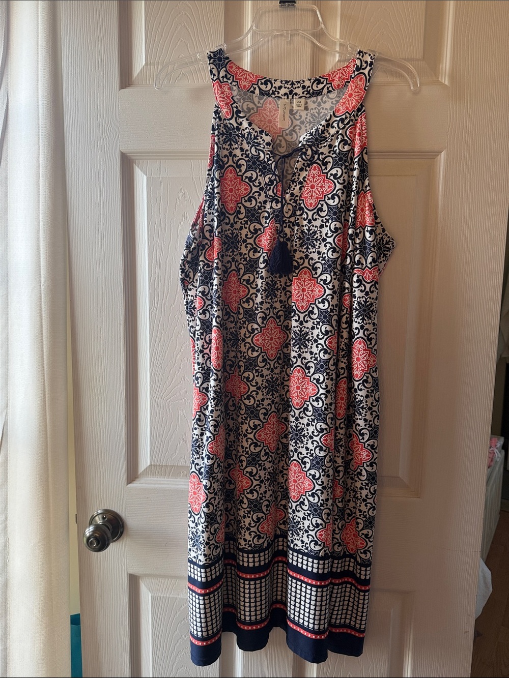 Women’s summer dress. Size 2X. EUC. Pretty print and texture.